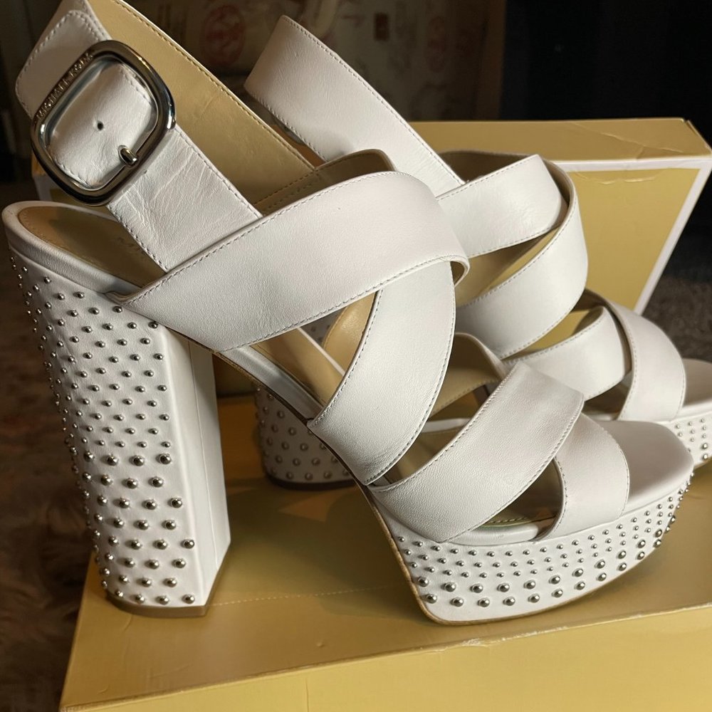 Michael Kors, Size 10, WHITE Platform